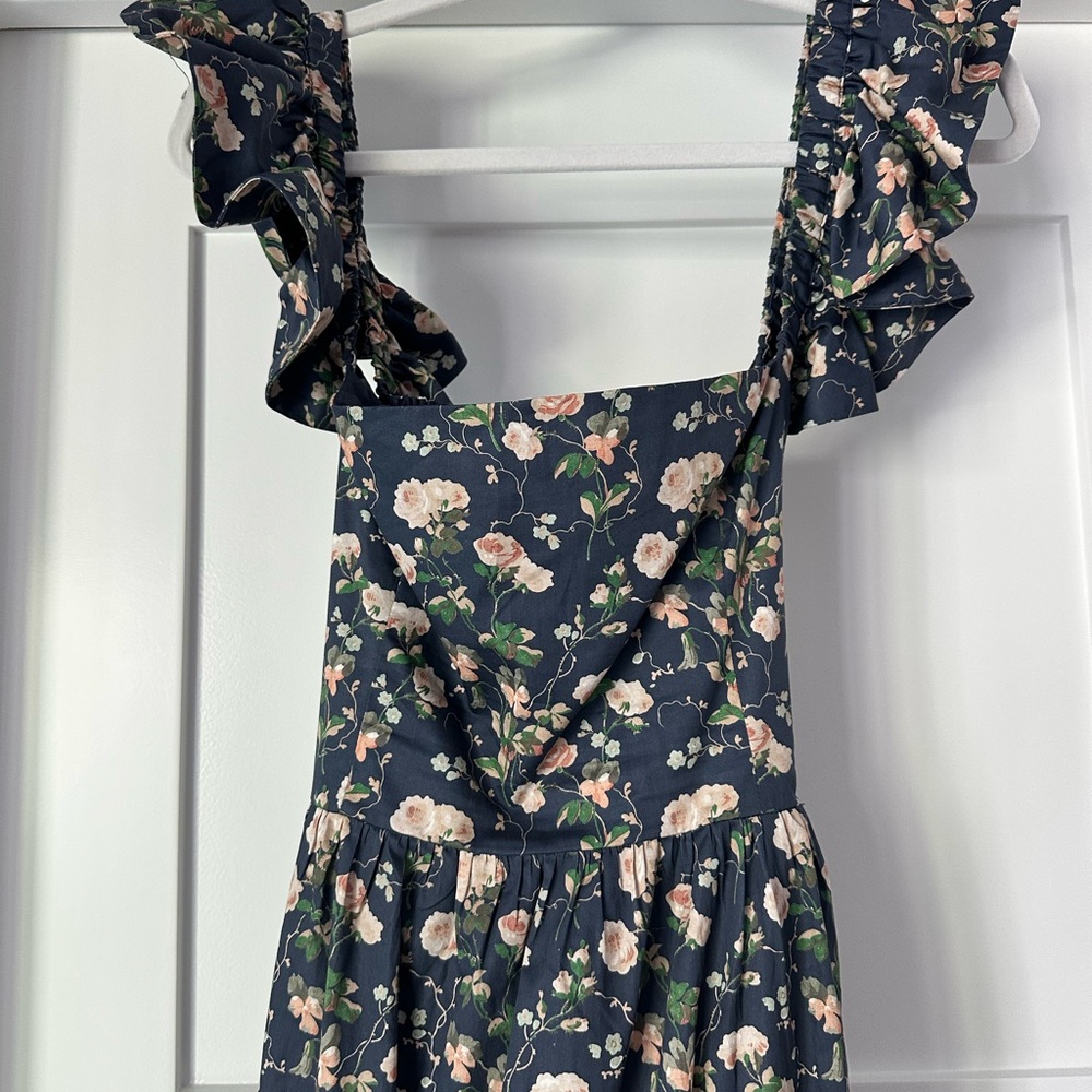 Elegant Floral Print Maxi Dress - Picture 2 of 5
